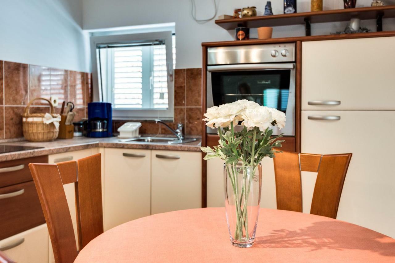 Apartamento Studio Maslina Šibenik Exterior foto